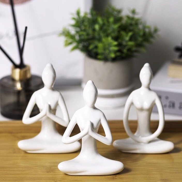 Estátua Enfeite Decorativo Posição De Yoga Decoração
