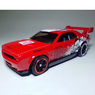 Hot Wheels - Dodge Challenger Drift Car - HCX80 Escala Miniaturas by Mão na  Roda 4x4