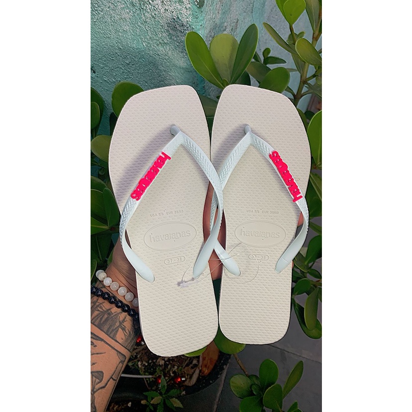 Chinelo Havaianas Slim Square + Pingente da Havaianas
