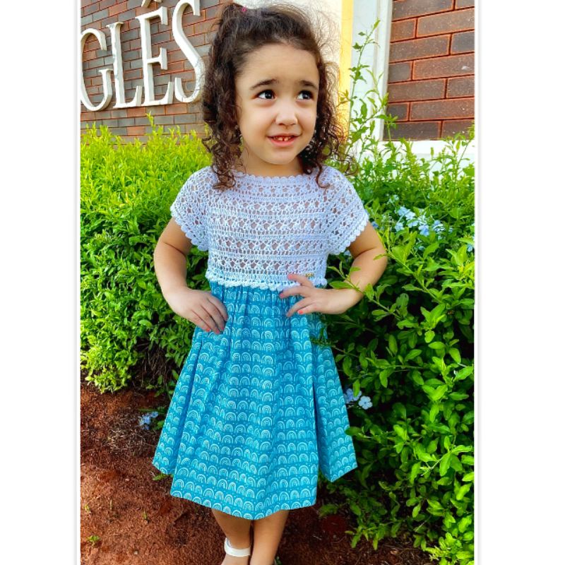 Vestido de croche infantil best sale com tecido