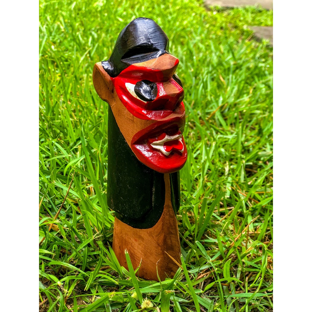 Escultura Carranca de Madeira Afasta Espíritos Altura 17 Cm