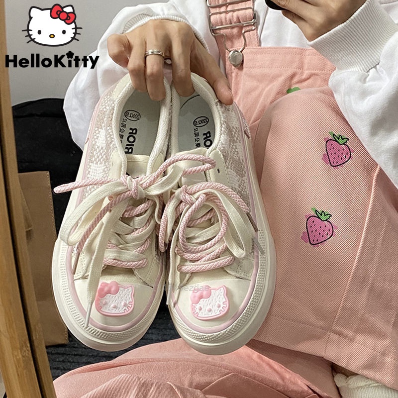 Tenis Casuales Hello Kitty para Mujer