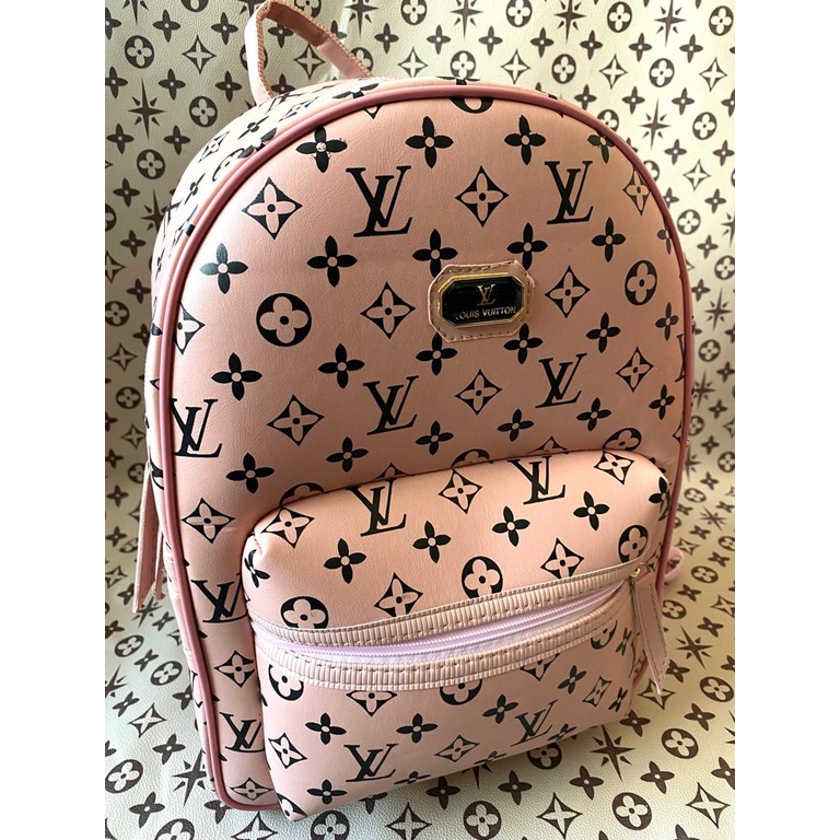 Mochila Bolsa Em Couro Reforçada Louis Vuitton Luxo Unissex Feminina  Masculina SUPER DESCONTO