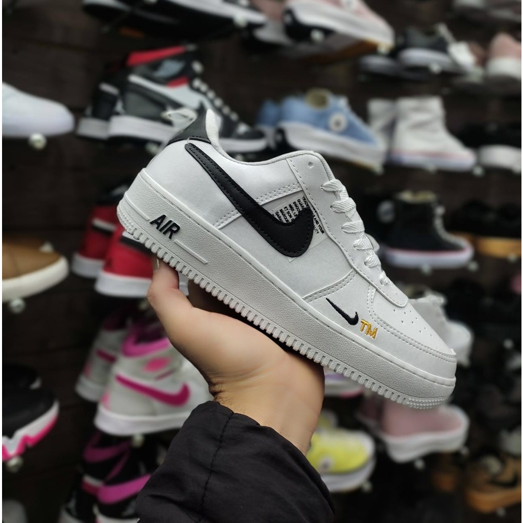 Air force outlet tm