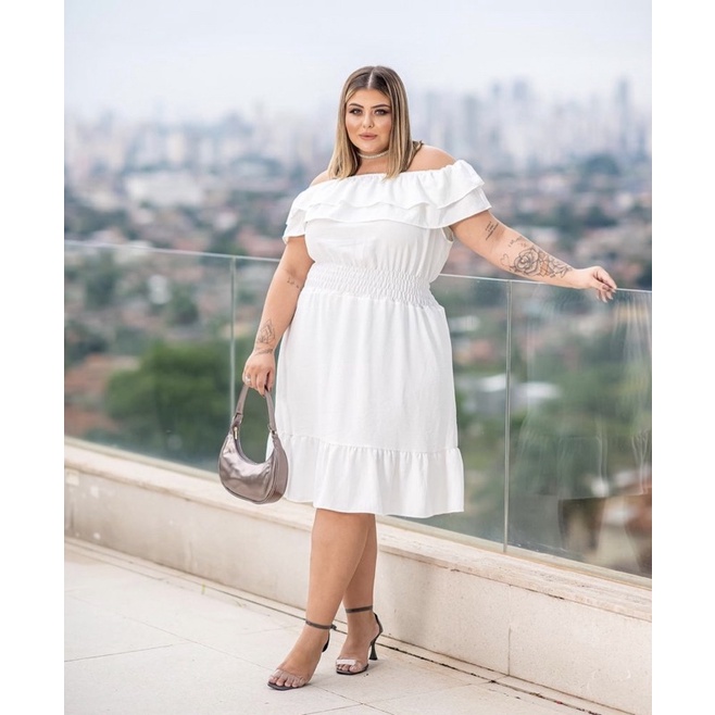 Vestido branco ombro a best sale ombro curto