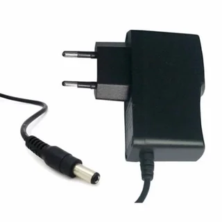Fonte 9v 1.5a Bivolt 110v-220v Plug P4 Envio Imediato