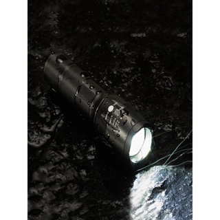 Lanterna Potente X900 KIT COMPLETO