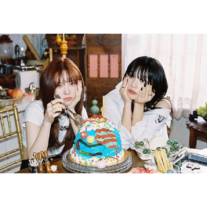 Red Velvet - Mini Album [The ReVe Festival 2022 - Birthday] (Cake