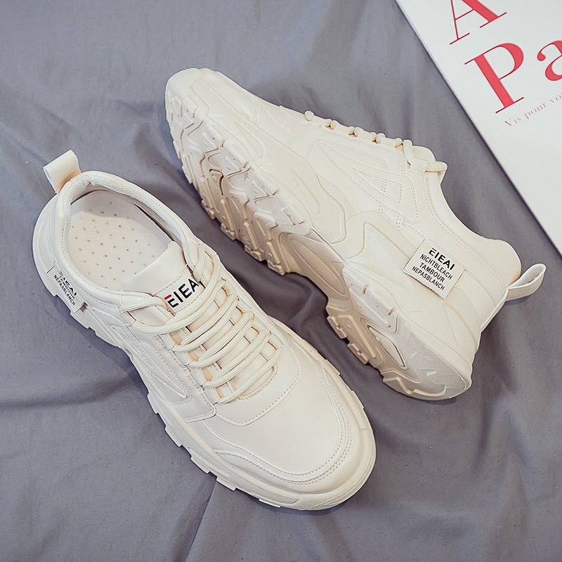 2022 Outono Novo Estilo ins Casual Esportes Papai Tendência Sapatos Coreanos Versão Masculinos Combina Com Tudo Tênis Branco Elevado