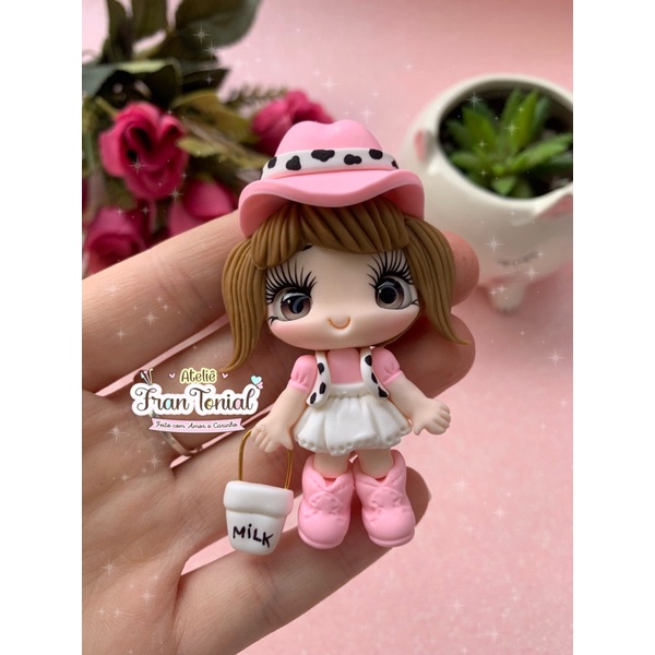 Aplique de biscuit para laço menina vaqueira c/ balde de leite