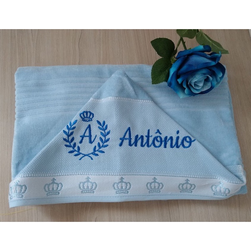 Toalha na cor Azul de banho com capuz - Bordada e Personalizada com ...