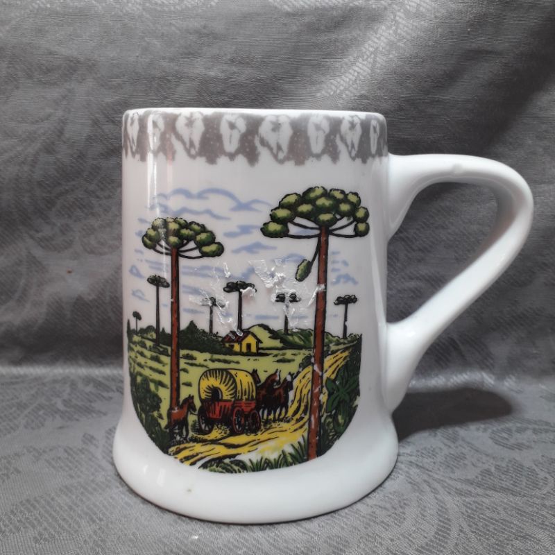 Caneca lembranças de Curitiba/LER DESCRIÇÃO