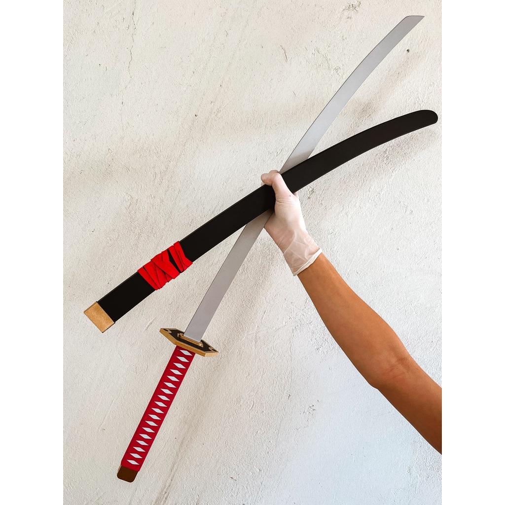 Katana Momo Hinamori Bleach Com Bainha