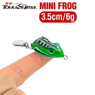 1PCS 3,5cm/6g Mini Rã Micro Plástica Macia Isca De 8colores Toman Snakehead Fundição Flutuante Nadador Com Anzóis Duplos