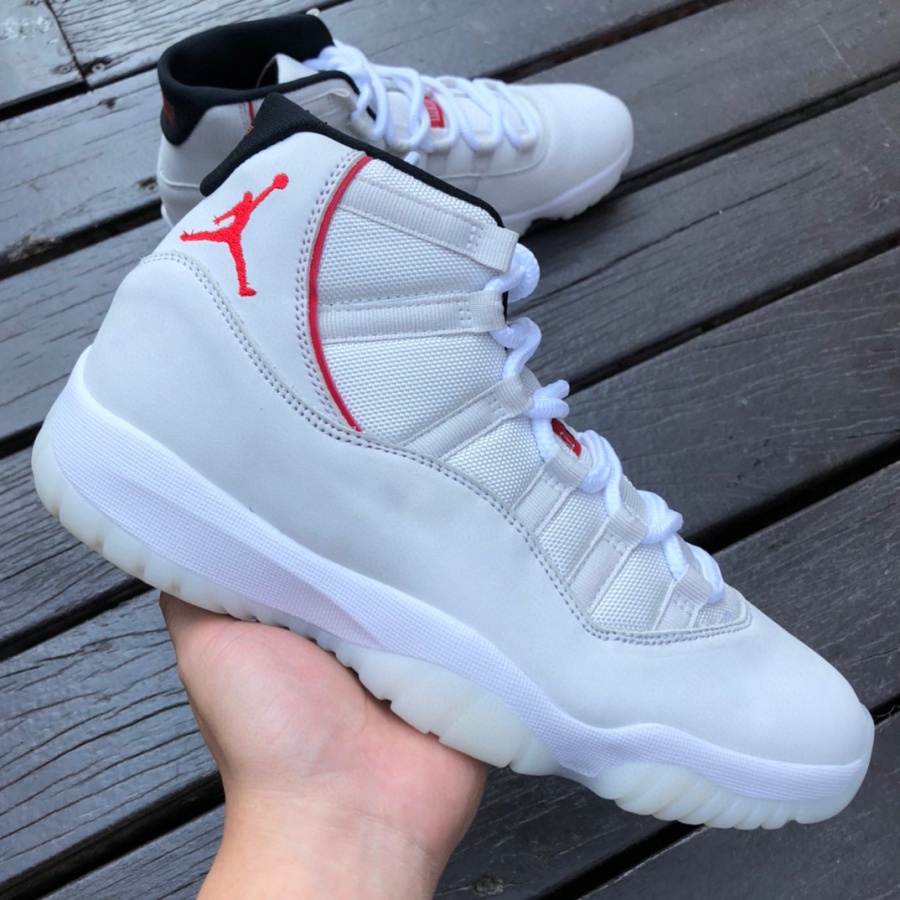 Jordan 11 bugs bunny best sale