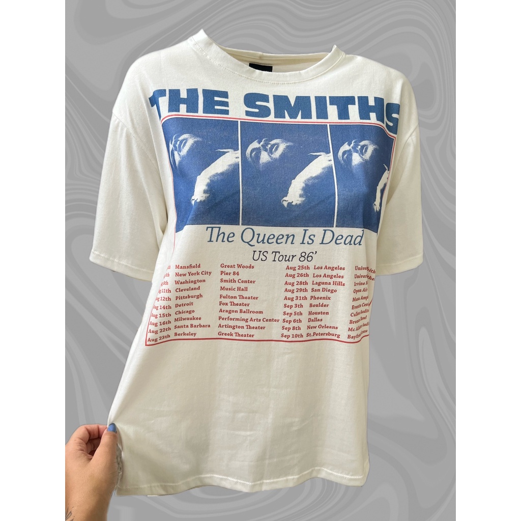 Camiseta The Smiths The Queen Is Dead - Off-White | Shopee Brasil