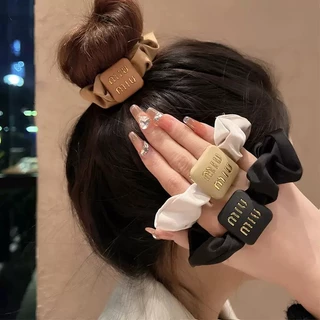 Moda E Sentido Avançado Cabeça De Carta Corda Nova Bola Intestino Grande Círculo De Cabelo Simples High-end Cavalinha Faixa De Couro Gravata Feminina