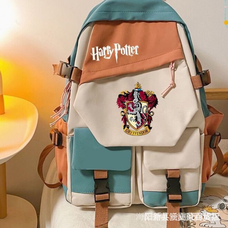 Harry Potter saco escolar Escola Mágica Hogwarts Estudante Mochila Oxford pano impermeável de grande capacidade saco de computador de viagem ins vento costura cor Ambiente do filme-1