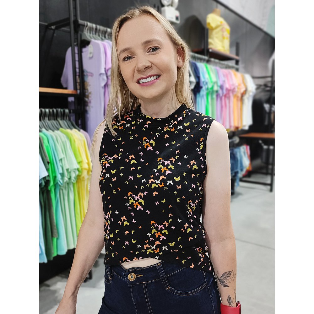 Blusa com Barras Transpassada Borboleta