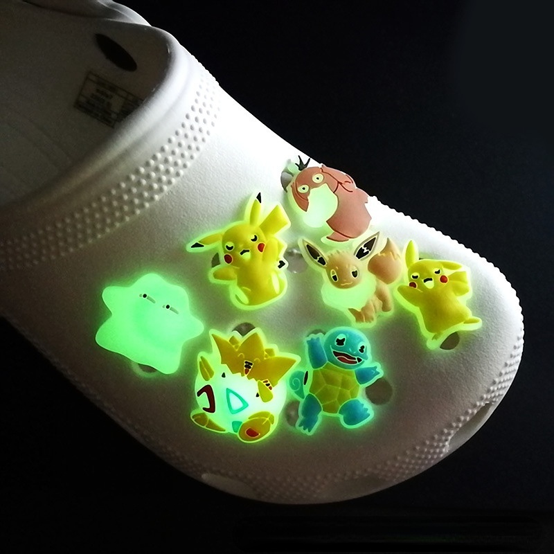 Pokemon pikachu crianças sapato fivela 23 tipos encantos acessórios  decorações pokemon pvc sapato fivela para crianças