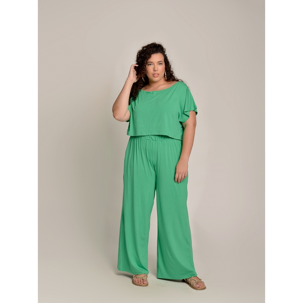 Conjunto T Shirt Cropped e Calça Pantalona Plus Size