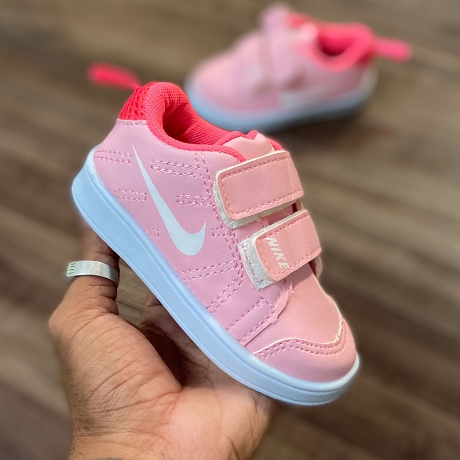Tenis Nike Velcro Menina Menino Rosa glitter casual o mais barato ...