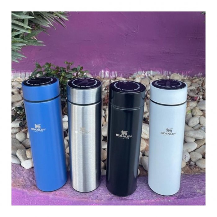 Garrafa Stanley Térmica Com Medidor Em LED - 500ML / Neiton2020