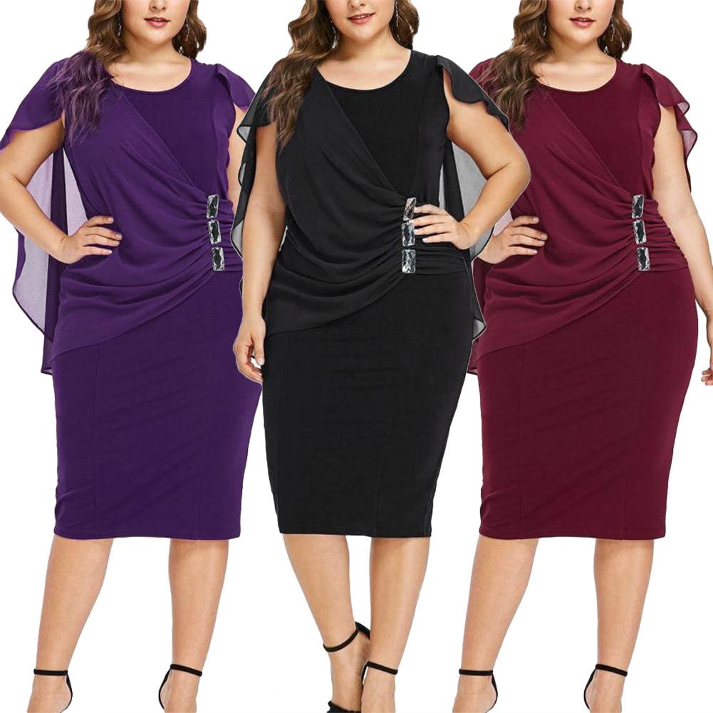Vestidos de chiffon estilo halter con cuerpo plisado Chocolate Tallas Grandes