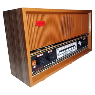 Radio Companheiro em Madeira Vintage Retrô Itamarati 3 Faixas AM FM e FMW - CRMIF-31