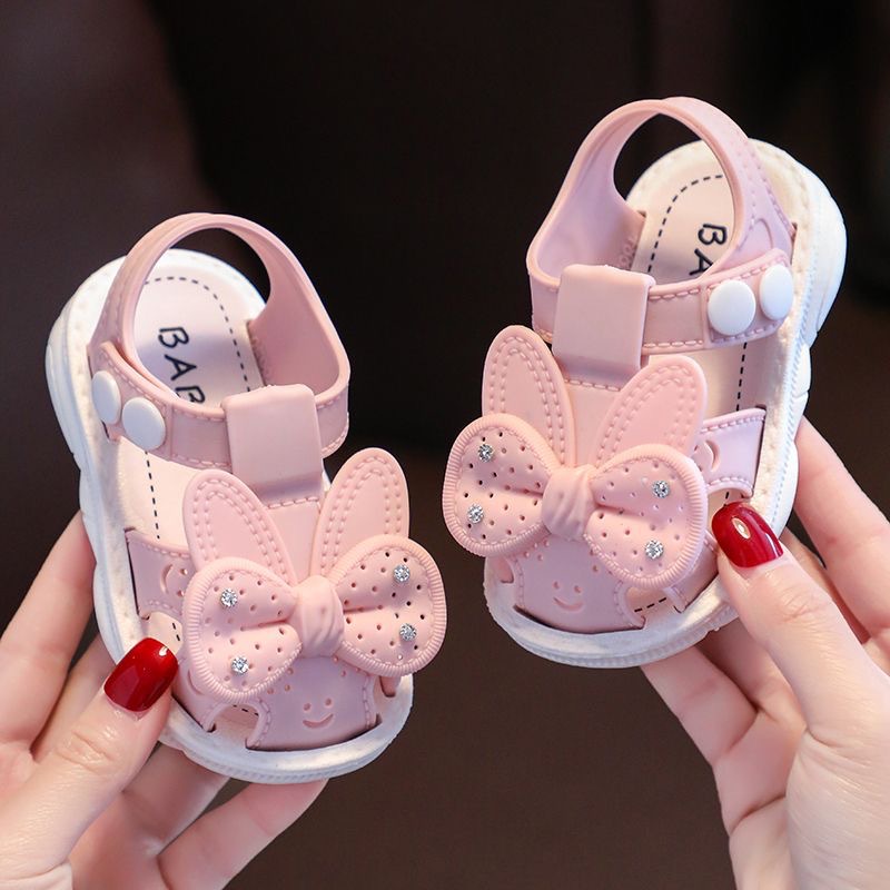 Sandálias Femininas Verão 0-3 Anos de Idade Médio Pequeno Crianças Bebê Sola Macia Antiderrapante Exterior Vestir Sapatos Baotou Sapato Infantil com Fivela Sapato Infantil