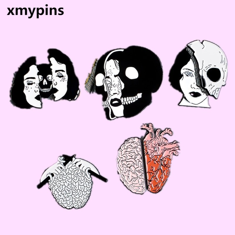 Broche Esqueleto Criativo Faces Divididas Punk Pin Cérebro E Coração Halloween Badge Backpack Roupas Esmalte Pins Amigos Presente