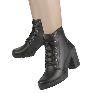 Bota Feminina Coturno Cano Curto Salto Médio Tratorada.