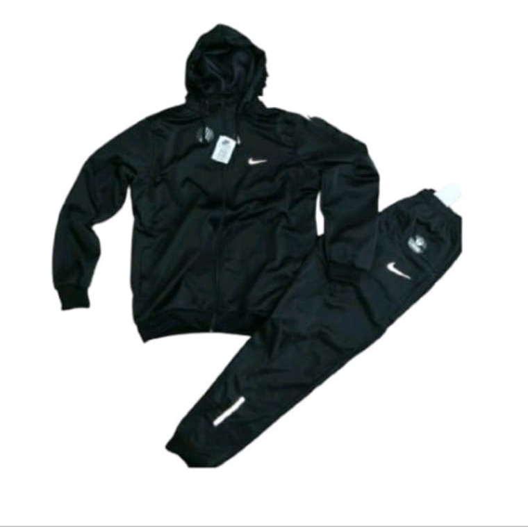 Conjunto Nike em Oferta