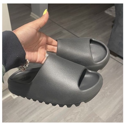 Chinelo Feminino Masculino Slide Nuvem Yezzy Maverick Confortável Promoção