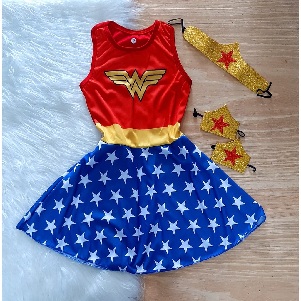 Wonder Woman costumes  Fantasias infantis, Fantasias divertidas, Fantasias  femininas