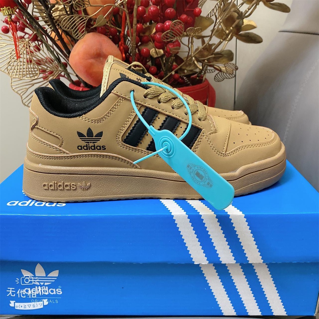 Cunhos De Futebol De futsal Masculino Celebrity Same Style Small White Daily Shoes Lazer Campus Esportivo Moda Versátil Não Escorrega Durável Sapatos De Tábua Baixa