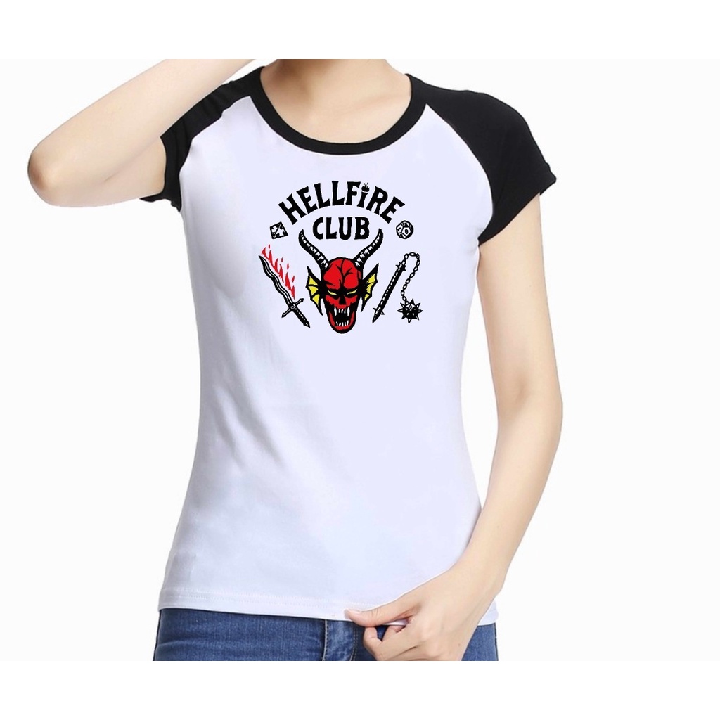 Camiseta Raglan Hellfire 27 Club tamanho adulto na cor branca com
