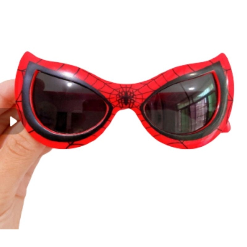 Oculos infantil homem aranha , estilo e proteção para 0s olhos do seu filho