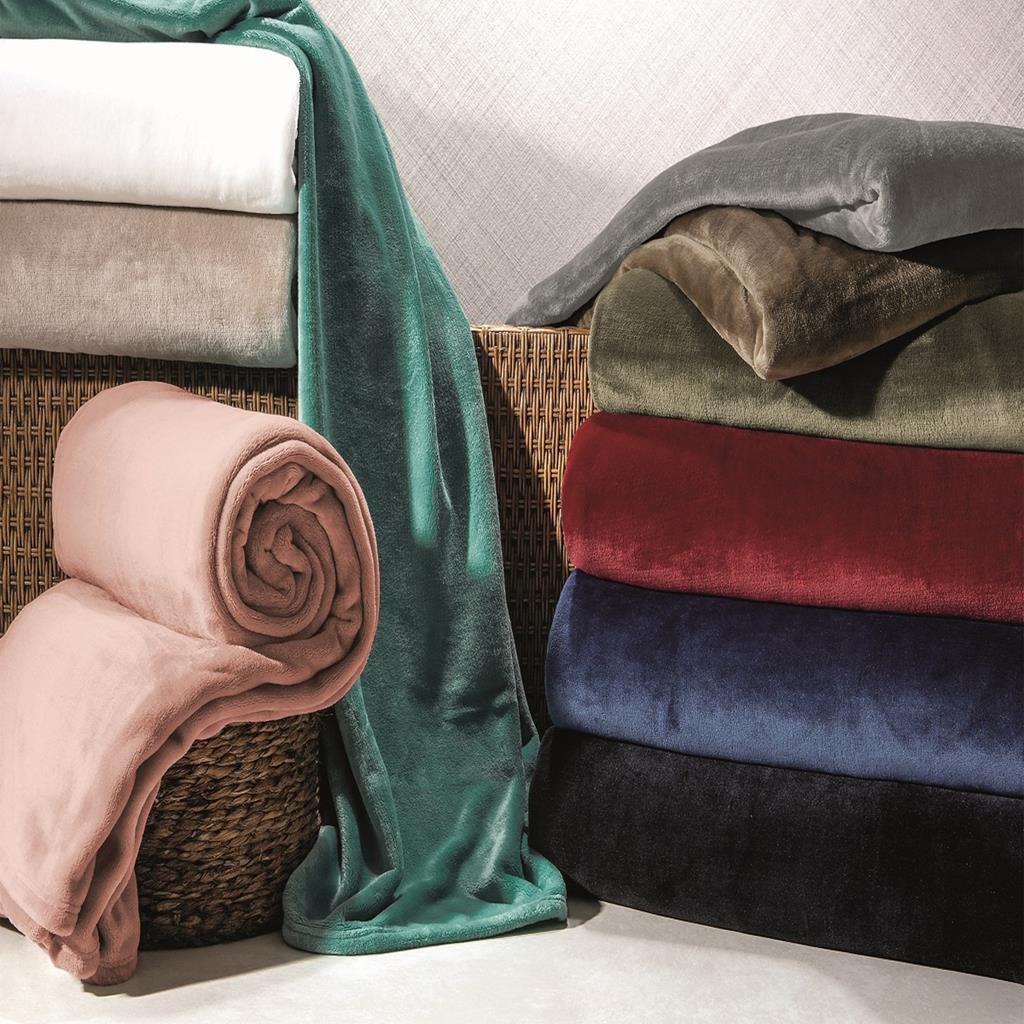 Kit 3 Mantas Lisas Fleece Toque Suave Cores Sortidas Inverno Macio Lisa Ou Estampada