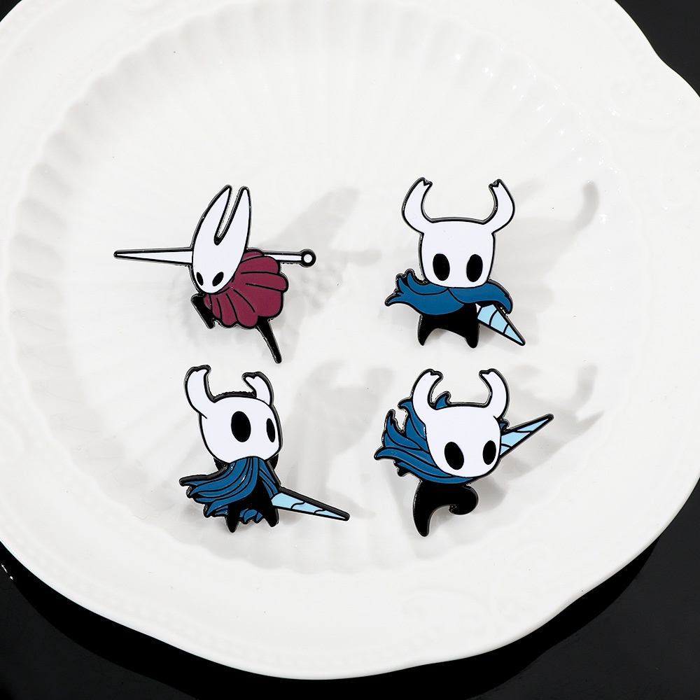 Anime Hollow Knight Pins Esmalte Cavaleiro Metroidvania Jogo Brochura Insetoide Lapela Crachás Jóias Presente Para Amigos