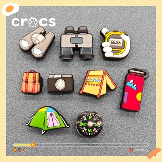 Novos Croc jibbitz Sapato Fivela De Montanhismo E Acampamento Série Encanta Chinelos Estilo Coreano Decorativa Bricolage Destacável f