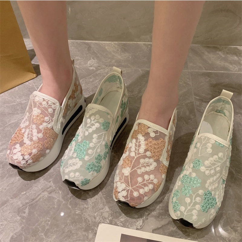 Novo Estilo De Sapatos De Lona Floral Femininos De Outono Plataforma  Espessa Tênis Estudantil Para Todos Os Jogos