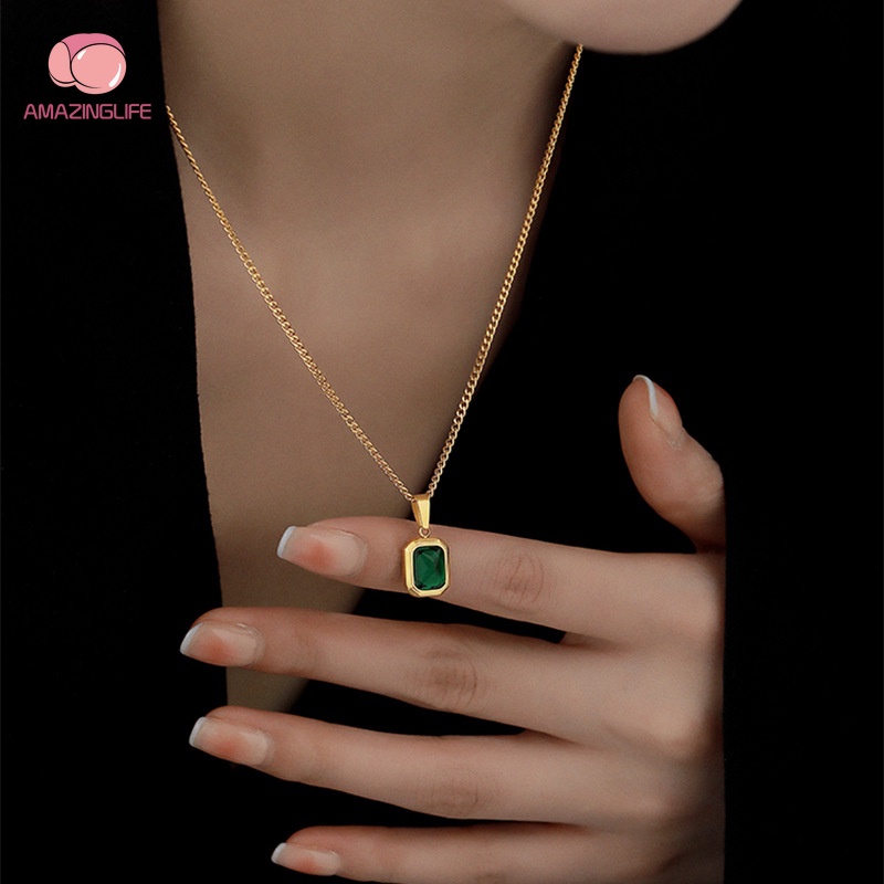 Elegante Colares De Pingente Esmeralda/Minimalismo Corrente De Colarinho Vintage De Pedra Preciosa Verde/Praia Zircon Titanium Steel Para Mulheres