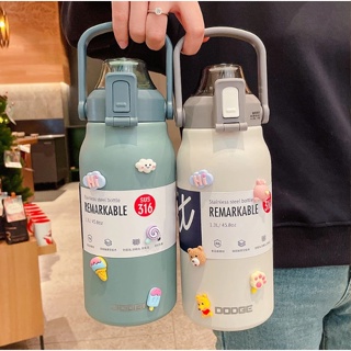 Garrafa Térmica Aço Inox Inquebrável Quente e Frio 1 Litro - 1,5 Litros para Passeios e Viagens com Alça Reforçada