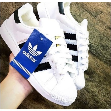 Tênis Feminino Adidas Superstar Preto Adidas na Carroussel Kids