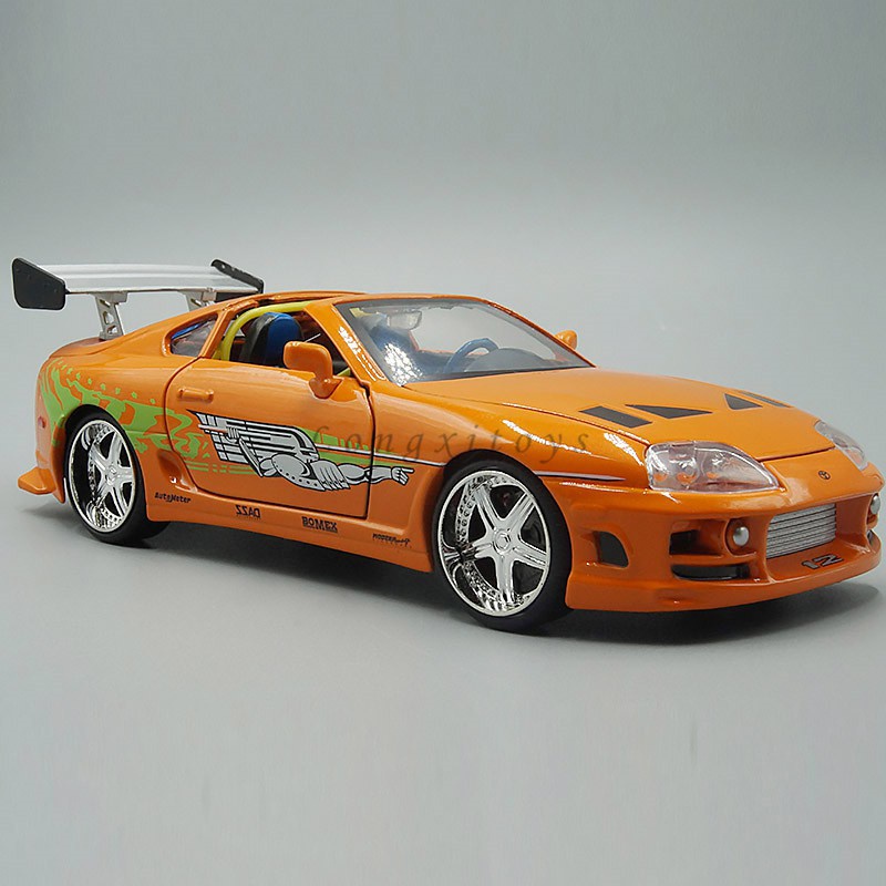 Brinquedo do carro 1:24 Diecast Brian's Toyota Supra réplica de veículo em miniatura para coleção