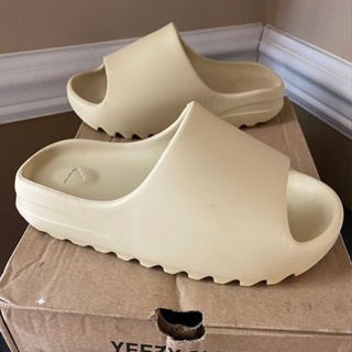 Chinelo Yeezy em Oferta | Shopee Brasil 2023