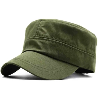 Quepe modelo militar