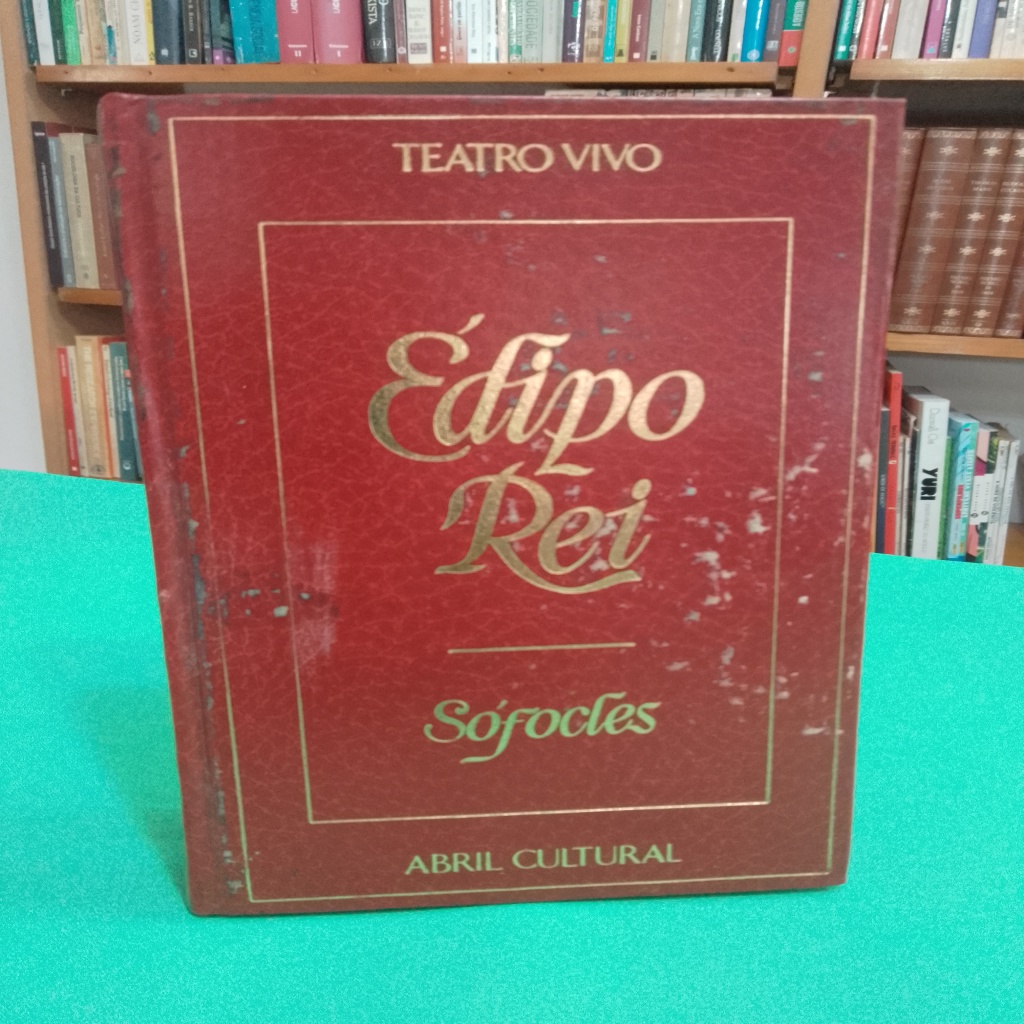 Livro: Édipo Rei - Cecília Casas