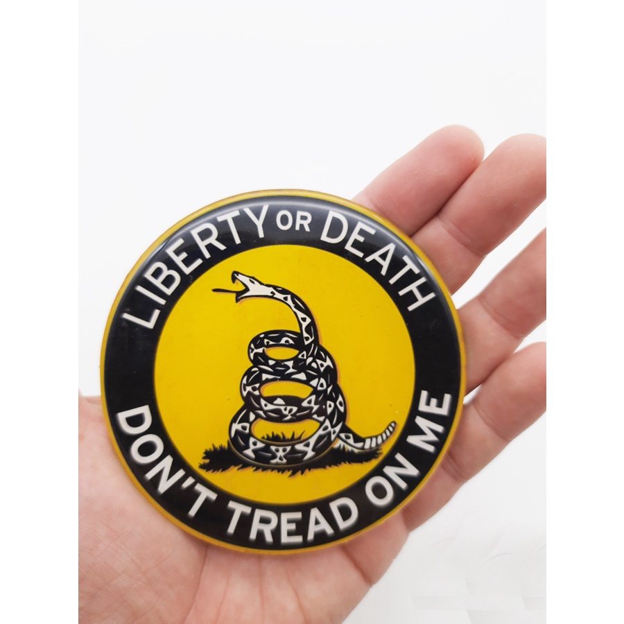 Adesivo Don't Tread On Me Gadsden Redondo 9cm Resinado Top